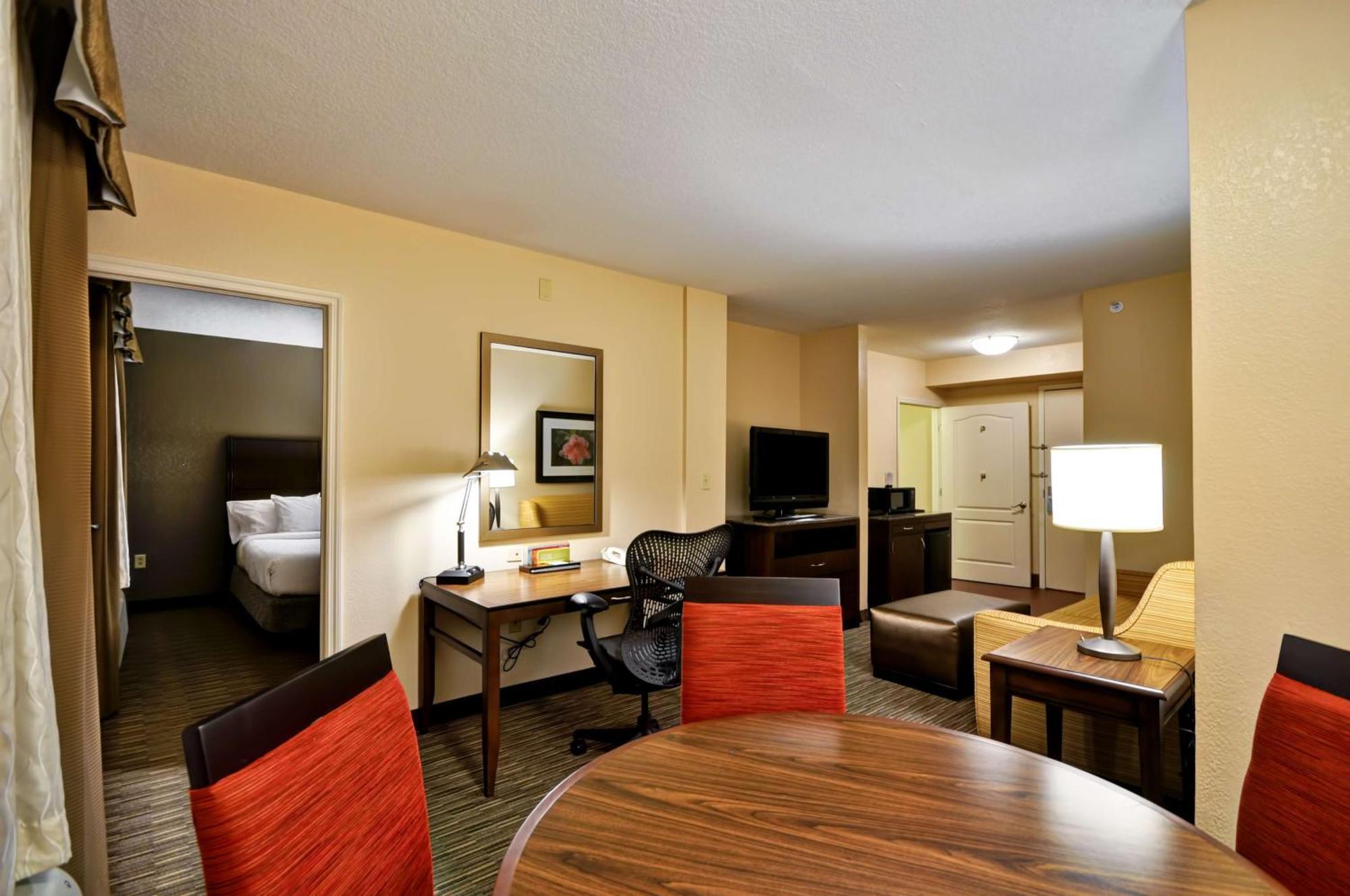 Hilton Garden Inn Tampa North Temple Terrace Bagian luar foto