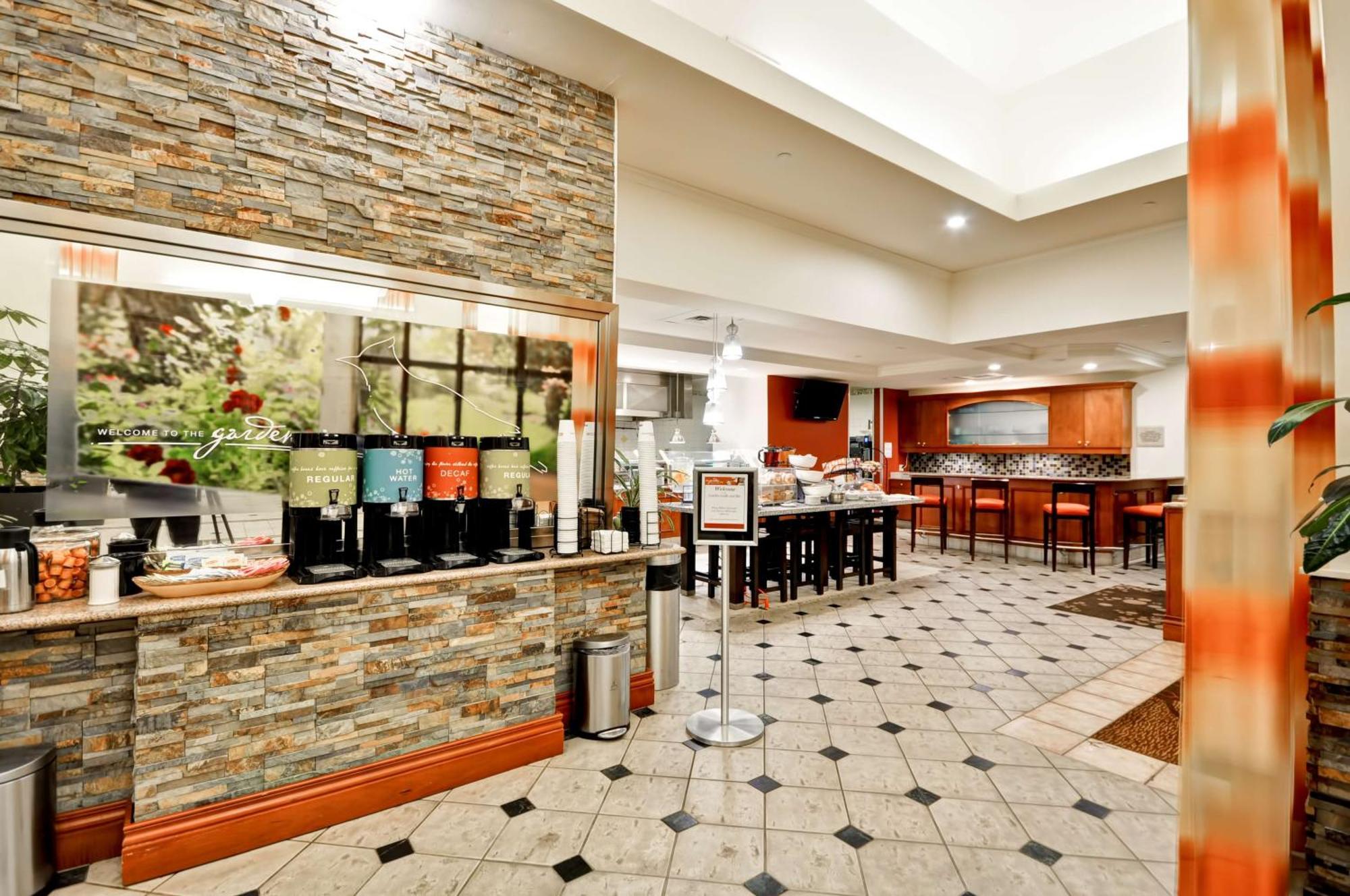 Hilton Garden Inn Tampa North Temple Terrace Bagian luar foto