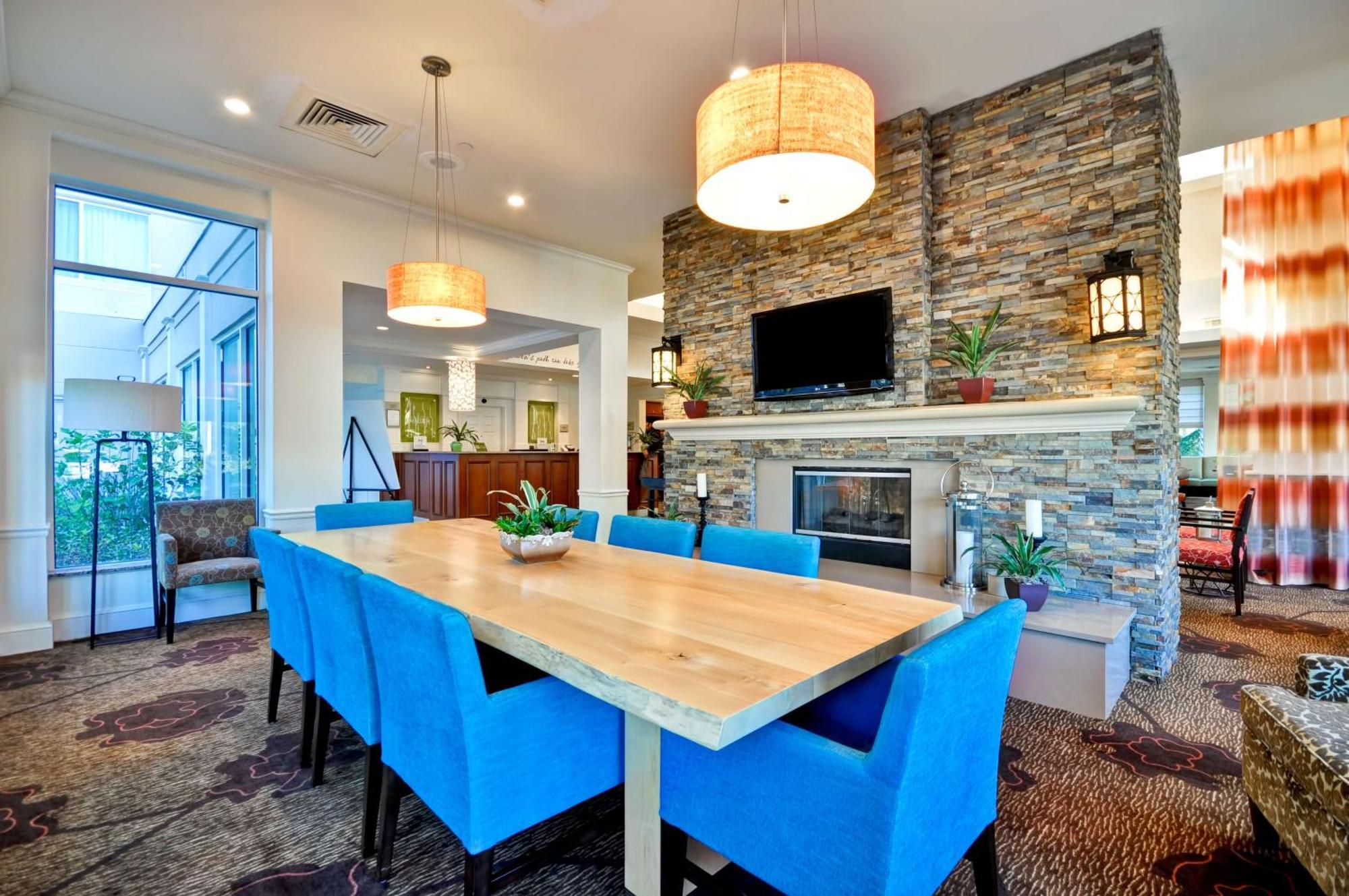 Hilton Garden Inn Tampa North Temple Terrace Bagian luar foto