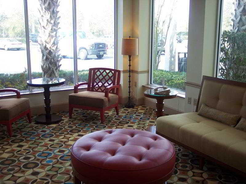 Hilton Garden Inn Tampa North Temple Terrace Bagian luar foto